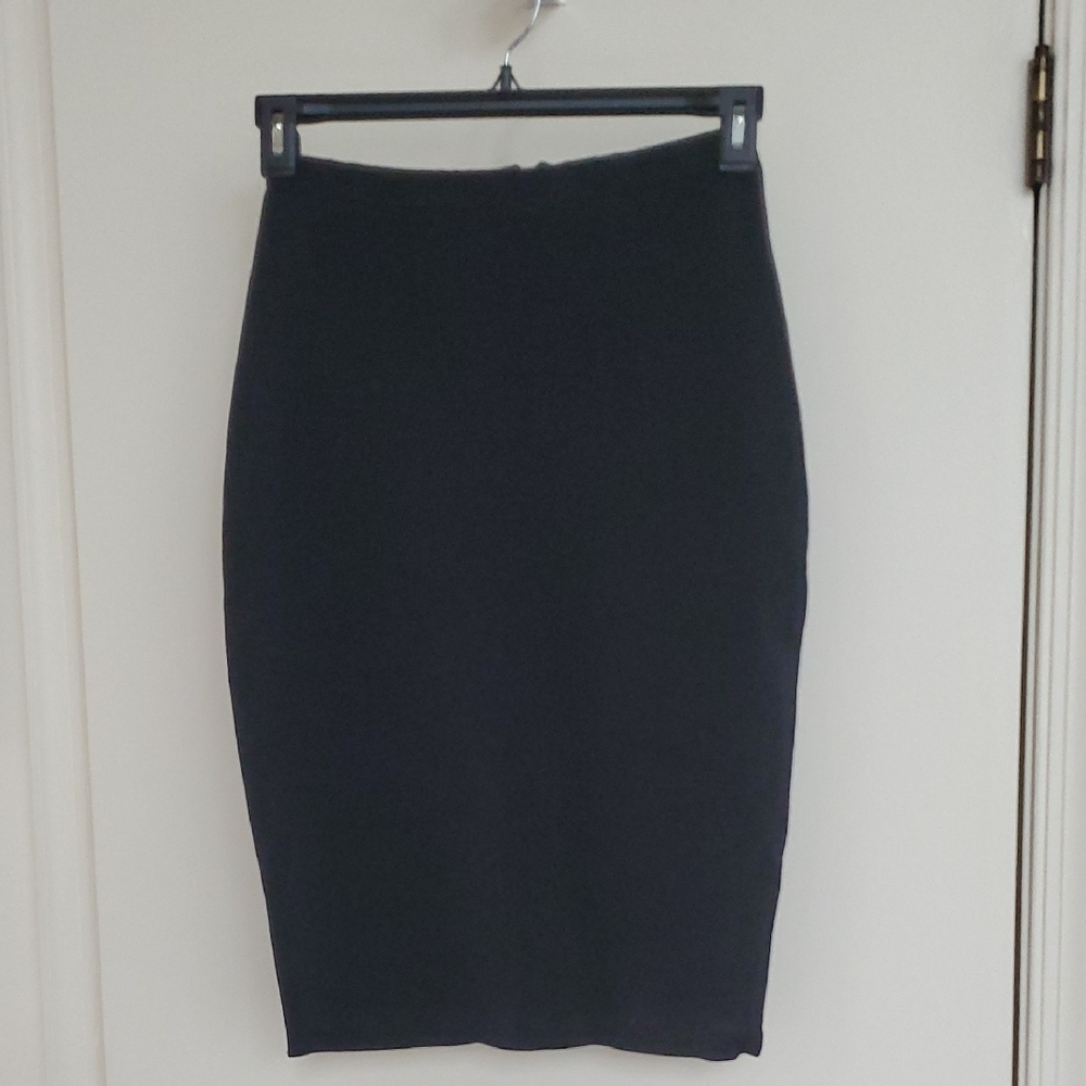 Banana Republic Black Pencil Skirt Tailored Stretch Fabric Size 0 reg